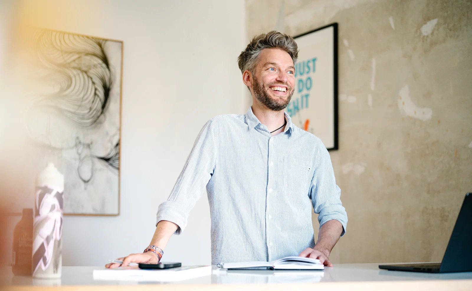 keny-design-studio-berlin-grafikdesign-max-schwarck